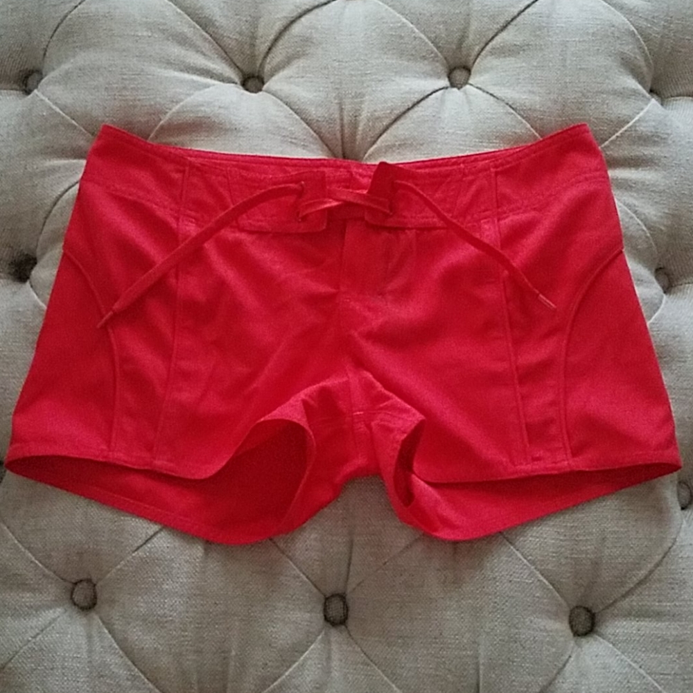NWOT The North Face Shorts